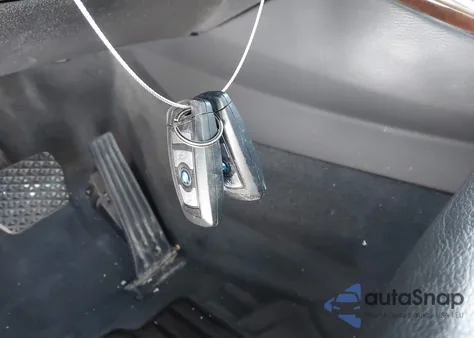 2017 BMW X3 xDrive28I z USA, uszkodzony, nr VIN 5UXWX9C31H0W75334